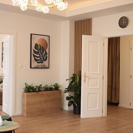 Beautiful And Stylish 2 Bedroom Apartment In The City Center And In The Pedestrian Zone 布拉迪斯拉发 外观 照片