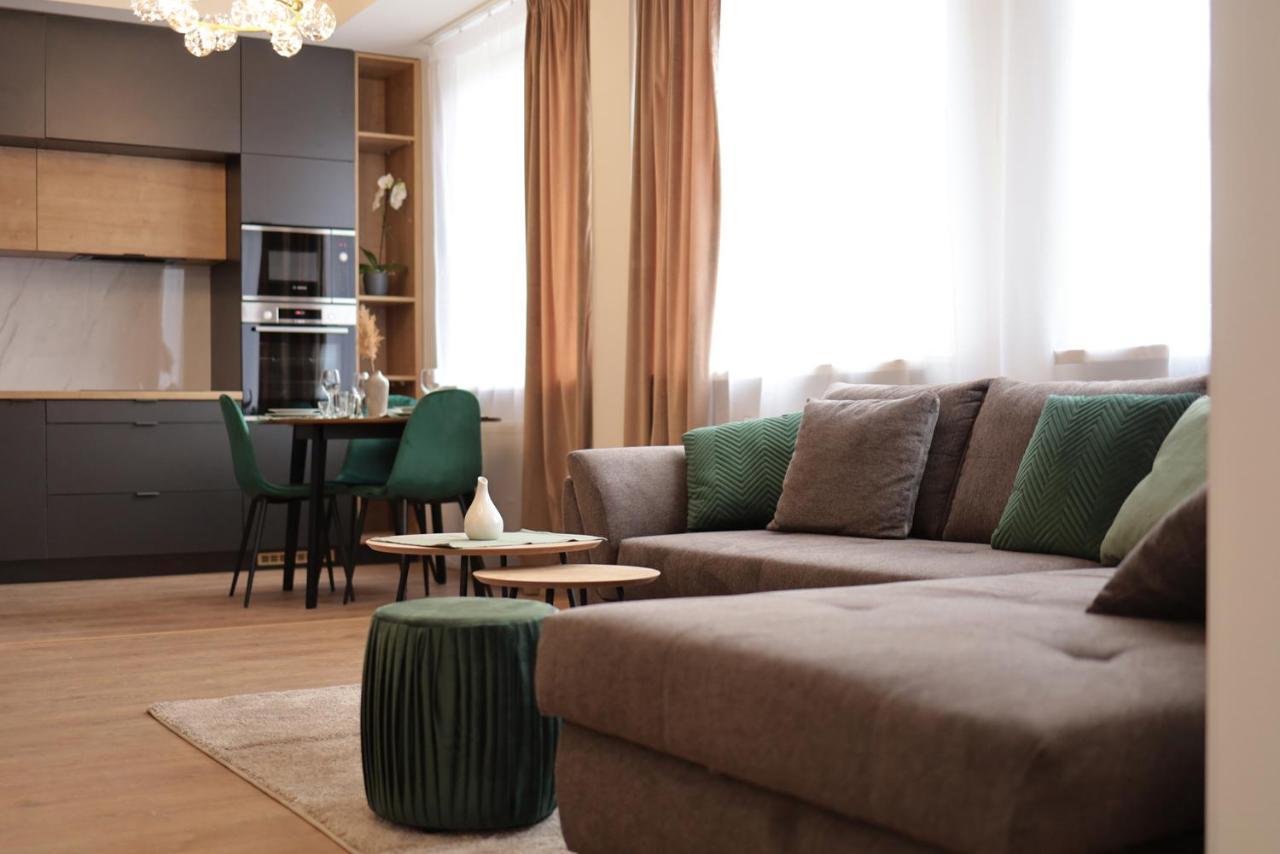 Beautiful And Stylish 2 Bedroom Apartment In The City Center And In The Pedestrian Zone 布拉迪斯拉发 外观 照片
