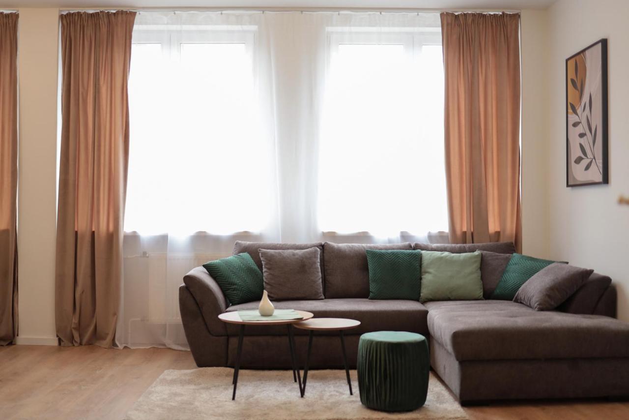 Beautiful And Stylish 2 Bedroom Apartment In The City Center And In The Pedestrian Zone 布拉迪斯拉发 外观 照片